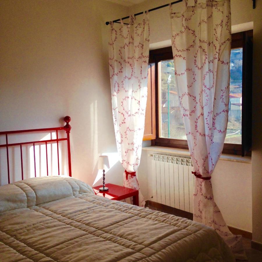SantʼAnatolia Appartamenti Il Capomandro מראה חיצוני תמונה