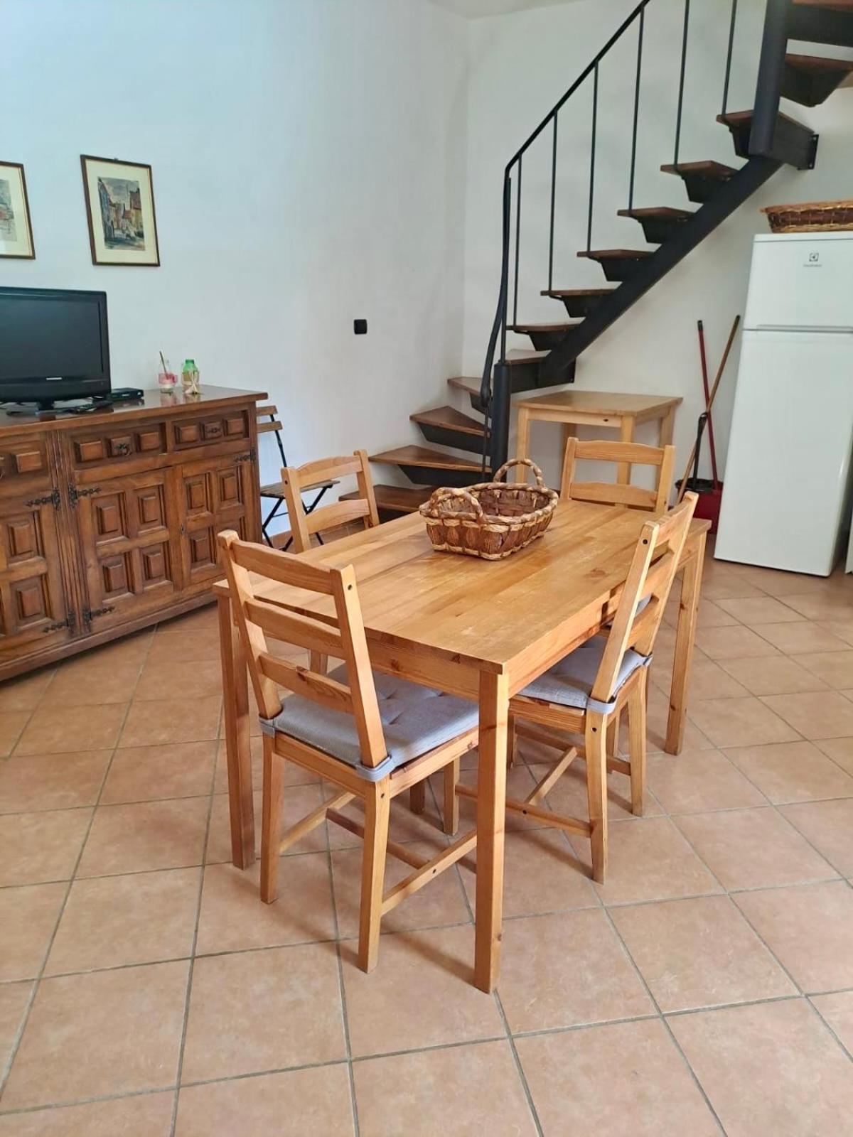 SantʼAnatolia Appartamenti Il Capomandro מראה חיצוני תמונה
