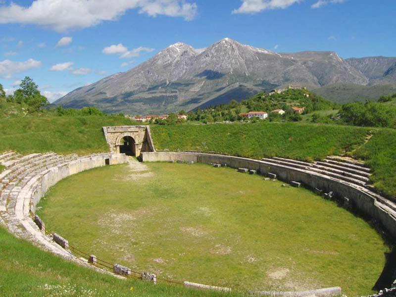 SantʼAnatolia Appartamenti Il Capomandro מראה חיצוני תמונה